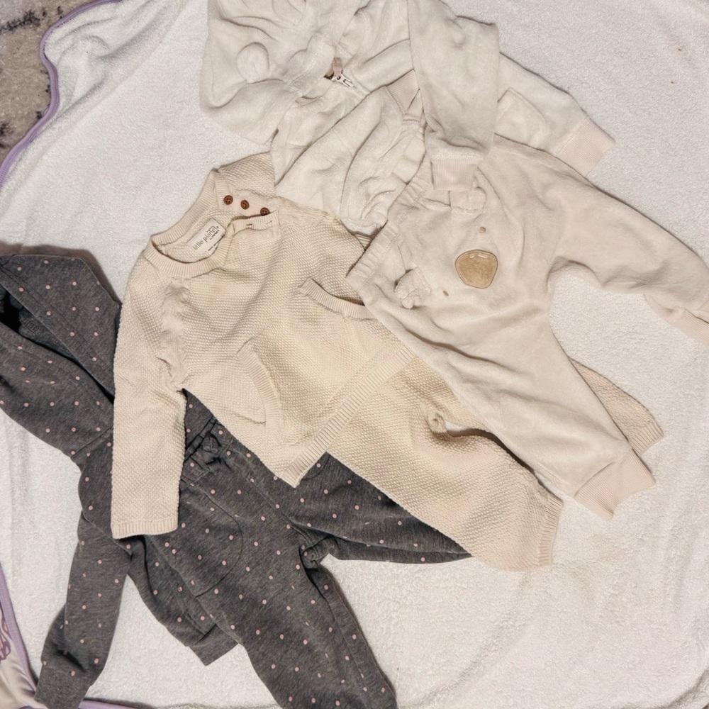 Carter's Cream and Gray Kids Matching Sets
